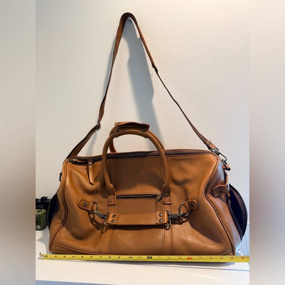 Kodiak Tan Leather Duffel Bag - Picture 3 of 7